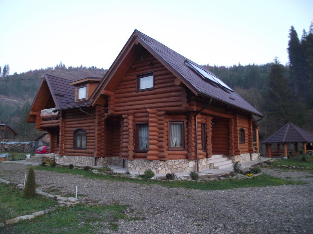 Cabana Piatra Runcului Vatra Moldoviţei Exteriör bild